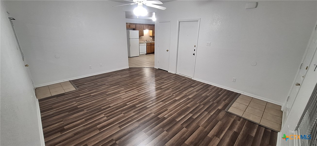 502 Bermuda Street, Unit A & B Copperas Cove, TX 76522 - Photo 2 of 25 LIVING ROOM-SIDE A