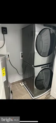 a view of a washer and dryer