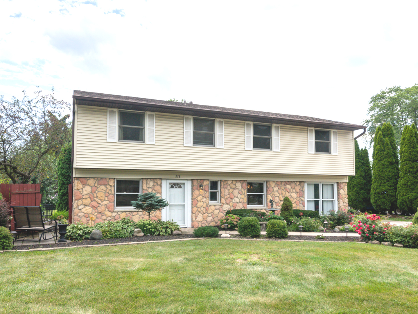 278 Seabury Road Bolingbrook, IL 60440 - Photo 1 of 27