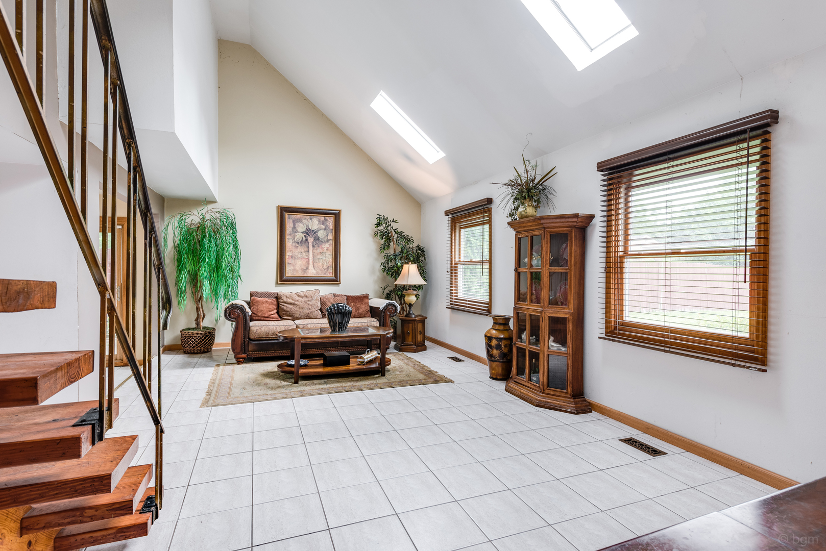 278 Seabury Road Bolingbrook, IL 60440 - Photo 3 of 27