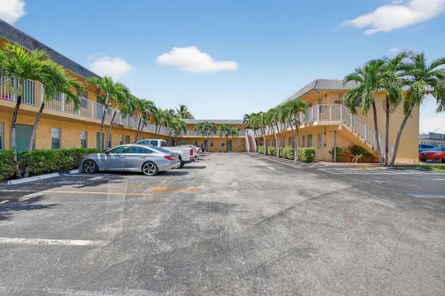 $1,500 | 4051 North Dixie Highway, Unit 19, Oakland Park, FL 33334