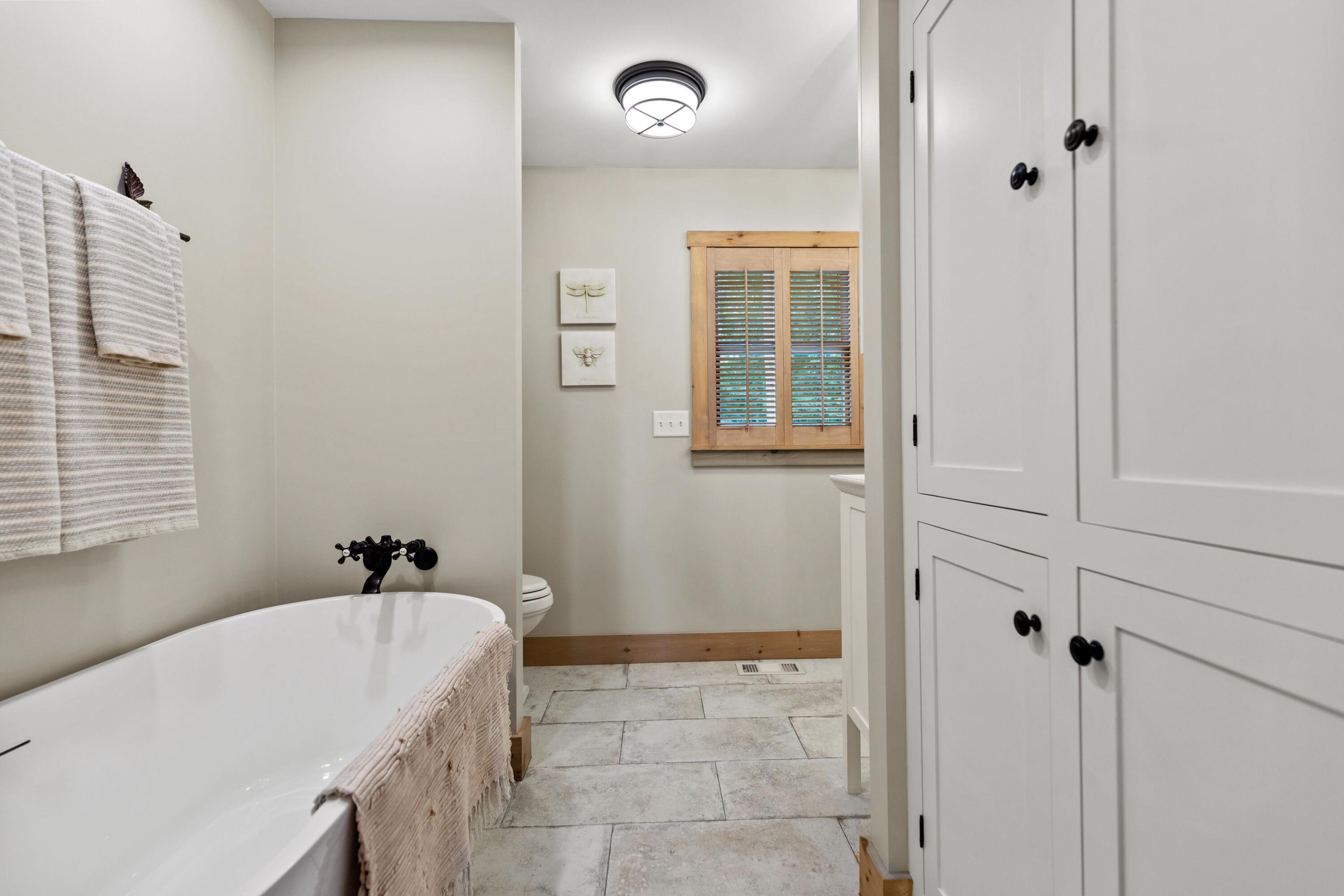 164 Deep Cove Road Raymond, ME 04071 - Photo 53 of 69 164 MA BA TUB