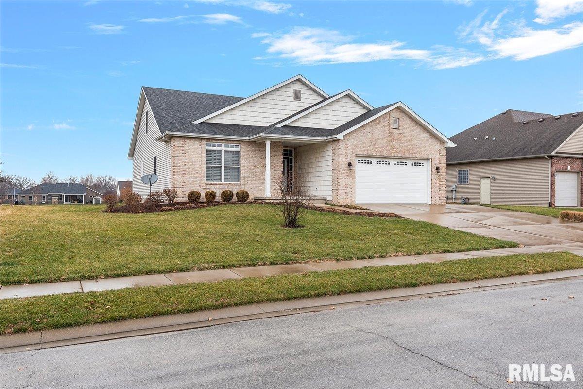 4831 Key W Lane Springfield, IL 62711 - Photo 2 of 62