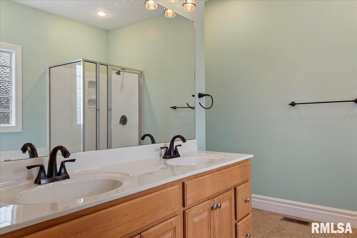 4831 Key W Lane Springfield, IL 62711 - Photo 23 of 62