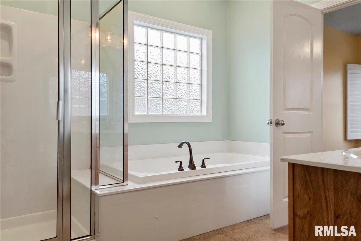 4831 Key W Lane Springfield, IL 62711 - Photo 24 of 62