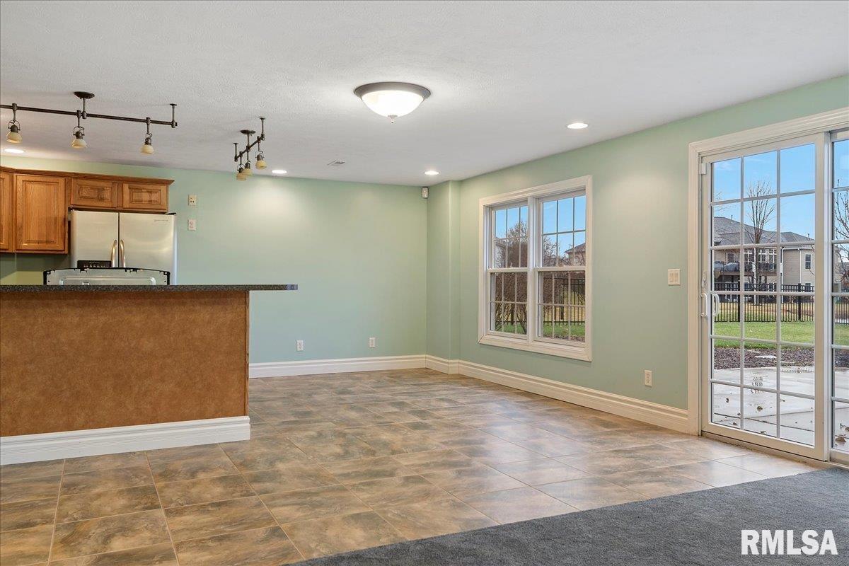 4831 Key W Lane Springfield, IL 62711 - Photo 34 of 62