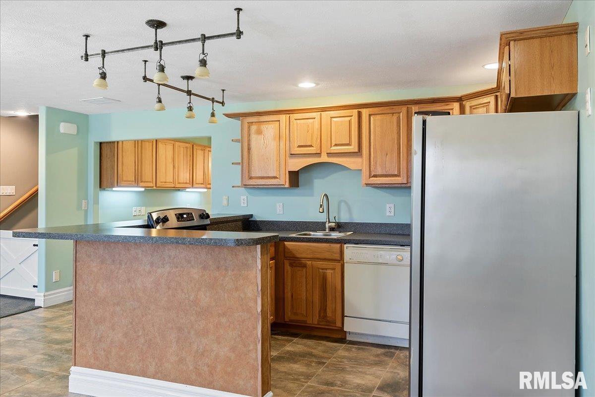 4831 Key W Lane Springfield, IL 62711 - Photo 37 of 62