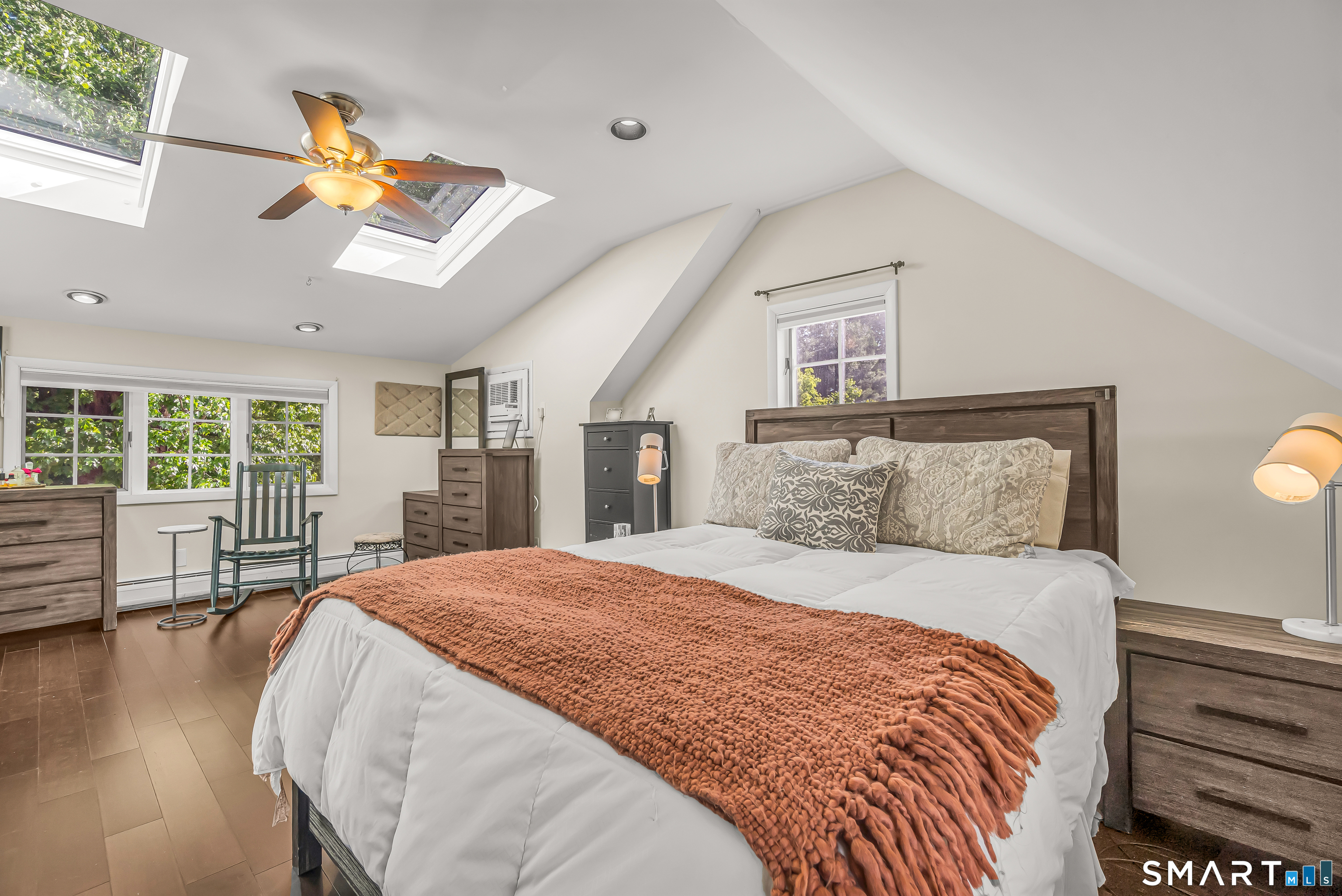13 Pleasant Rise Circle Brookfield, CT 06804 - Photo 37 of 40 a bedroom with a large bed and a large window