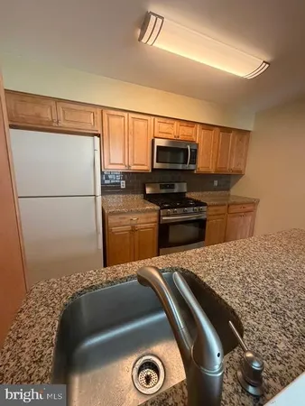 $2,400 | 114 Andover Place, Trenton, NJ 08691