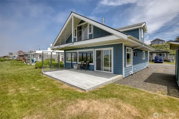 $899,000 | 47811 Pacific Avenue, Moclips, WA 98562