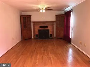 $4,000 | 41316 Red Hill Road, Leesburg, VA 20175