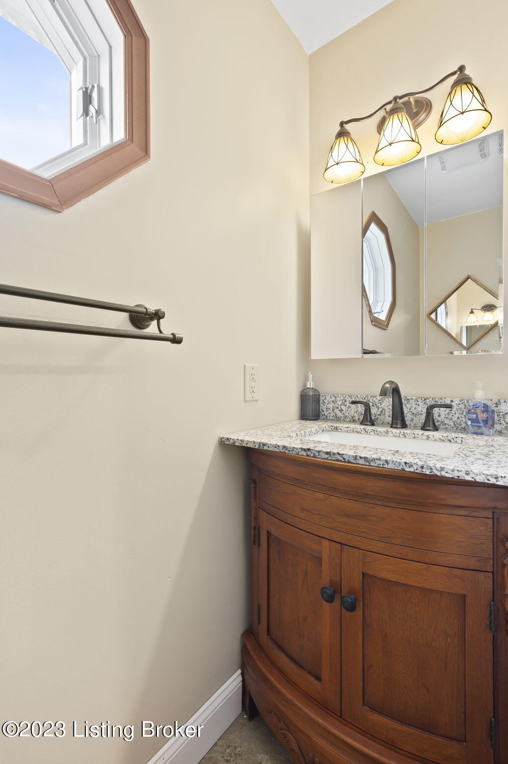 305 Culls Ridge Road Bedford, KY 40006 - Photo 13 of 33 Half Bathroom (1st Floor)