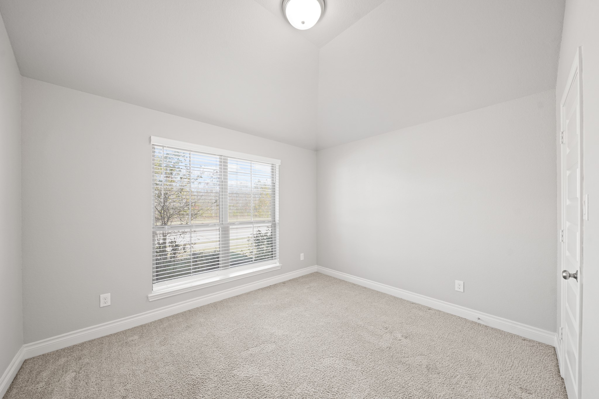 3418 Zuse Street Iowa Colony, TX 77583 - Photo 6 of 27