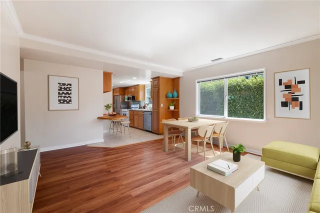 $717,200 | 10530 McVine Avenue, Sunland, CA 91040