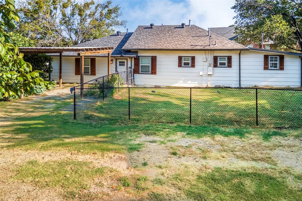 310 North Road Kennedale, TX 76060 - Photo 1 of 23 Gallery Image 1