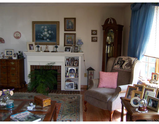 50 Rivers Lane Malden, MA 02148 - Photo 3 of 12 Gallery Image 3