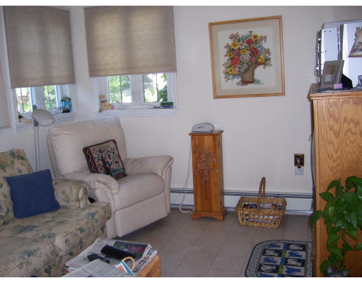 50 Rivers Lane Malden, MA 02148 - Photo 8 of 12 Gallery Image 8
