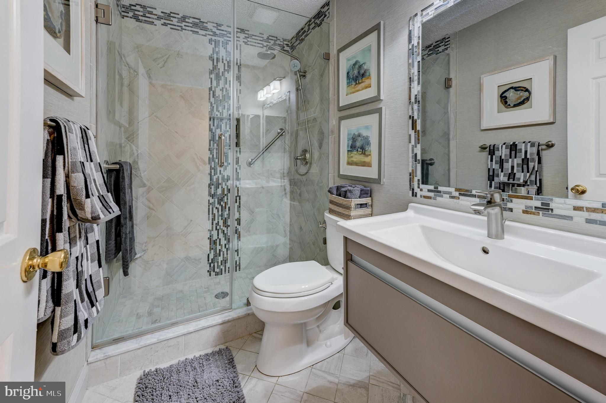 166 Greenbrook Drive Marlton, NJ 08053 - Photo 13 of 17