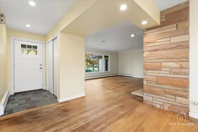 $599,000 | 10 Wildwood Drive North, Prospect Heights, IL 60070