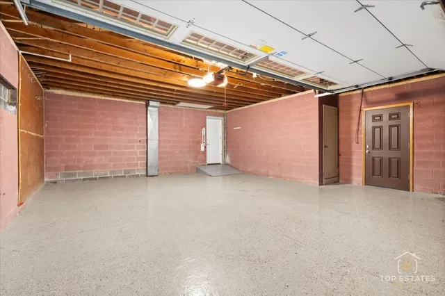 $599,000 | 10 Wildwood Drive North, Prospect Heights, IL 60070