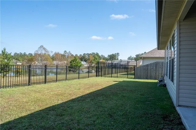 $295,000 | 628 Terrace Lake Drive, Covington, LA 70435
