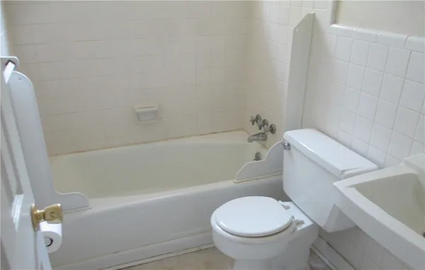 $900 | 216 Lacustrian Lane, Unit 25, Central, SC 29630