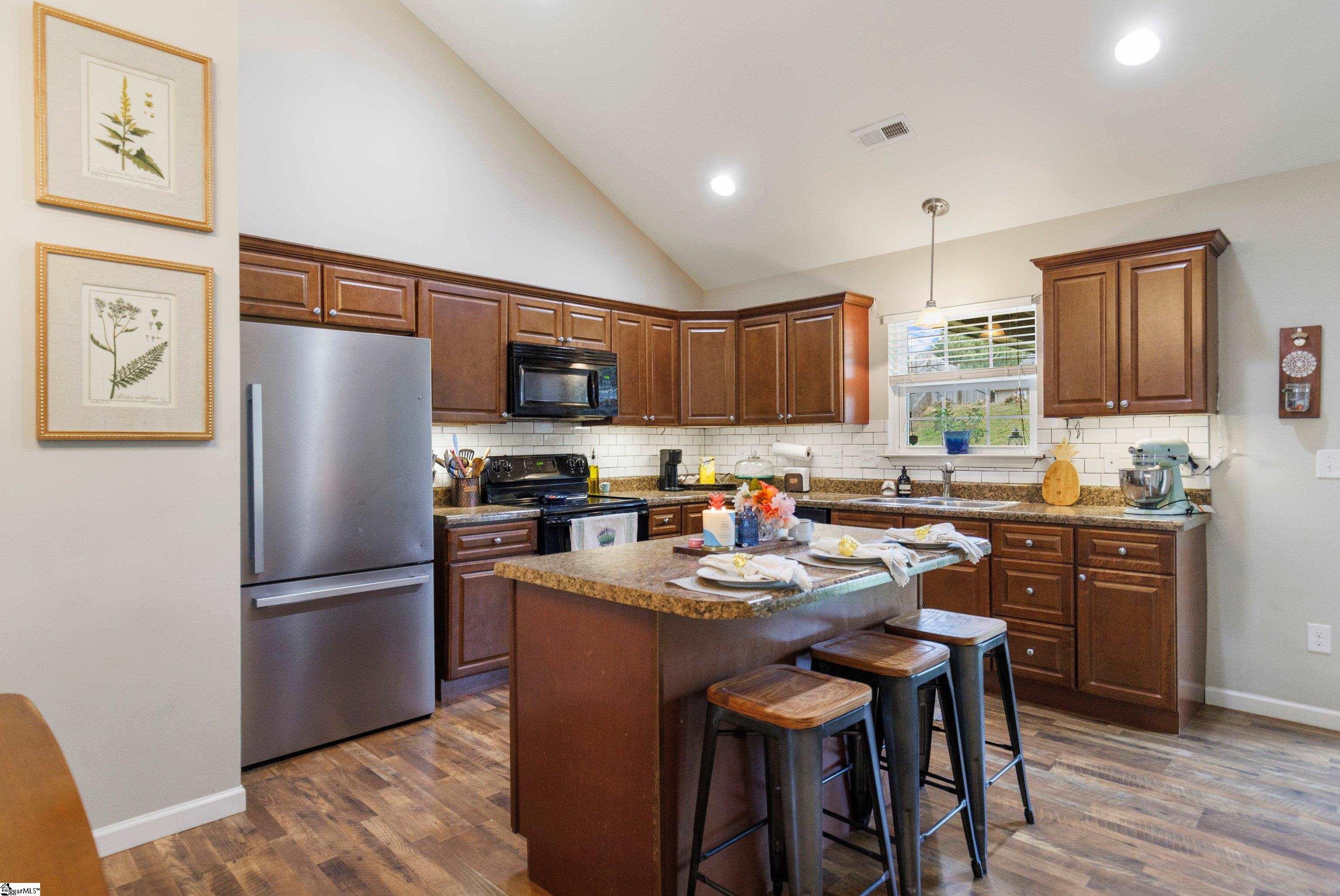 323 Catterick Way Fountain Inn, SC 29644 - Photo 8 of 22 Gallery Image 8
