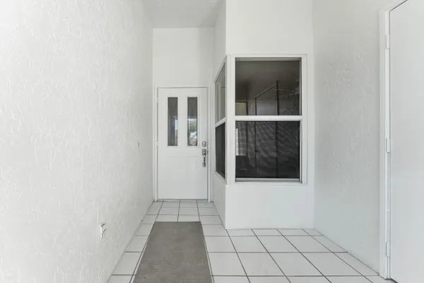 $313,500 | 10924 Southeast Stonehill Lane, Hobe Sound, FL 33455