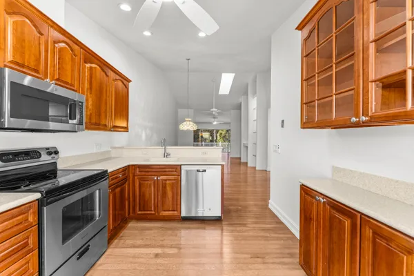 $313,500 | 10924 Southeast Stonehill Lane, Hobe Sound, FL 33455