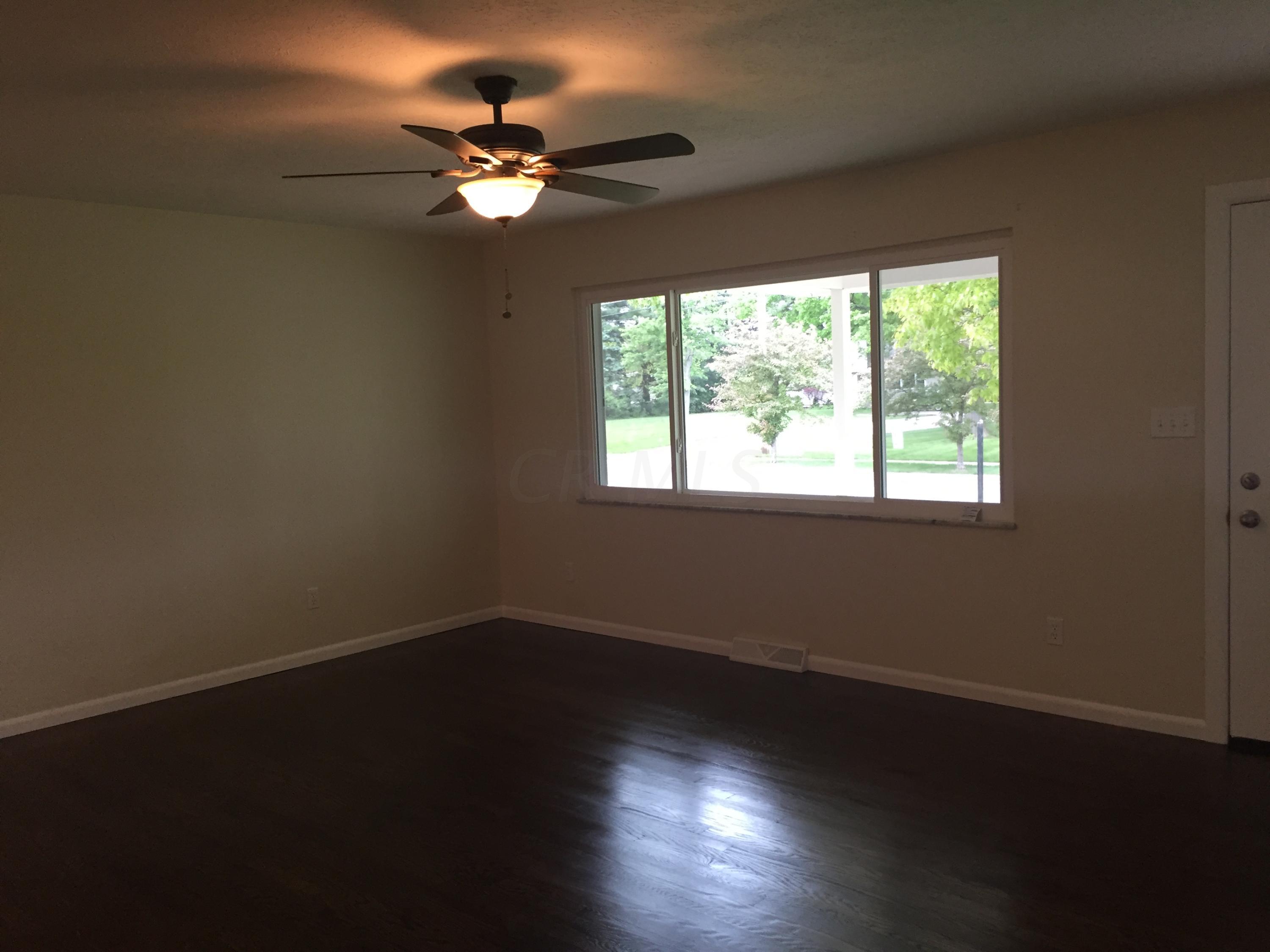 479 McCutcheon Road Columbus, OH 43230 - Photo 11 of 31