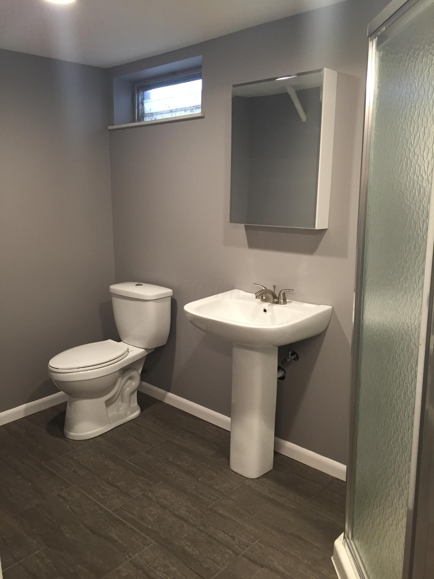 479 McCutcheon Road Columbus, OH 43230 - Photo 24 of 31
