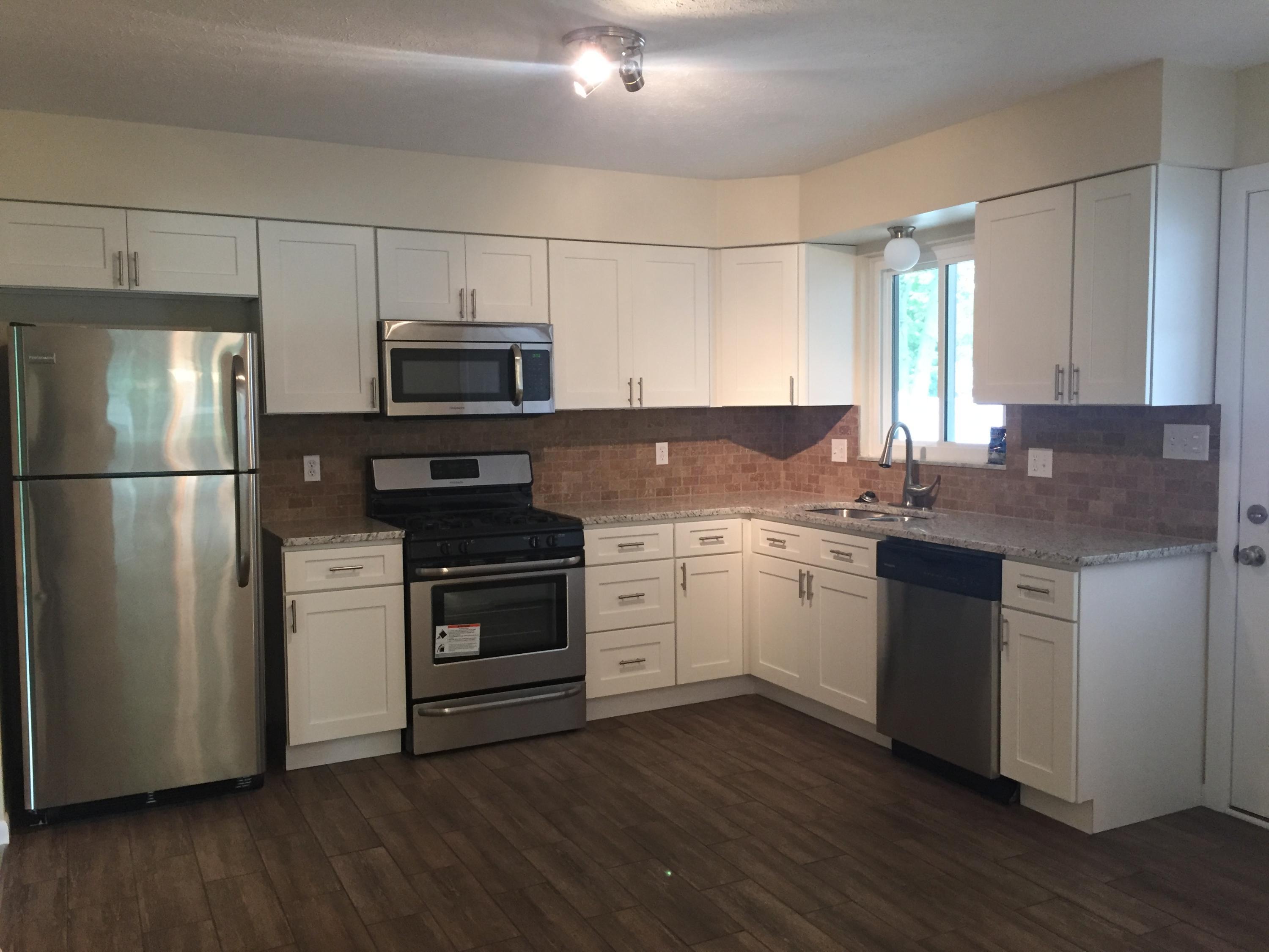 479 McCutcheon Road Columbus, OH 43230 - Photo 6 of 31