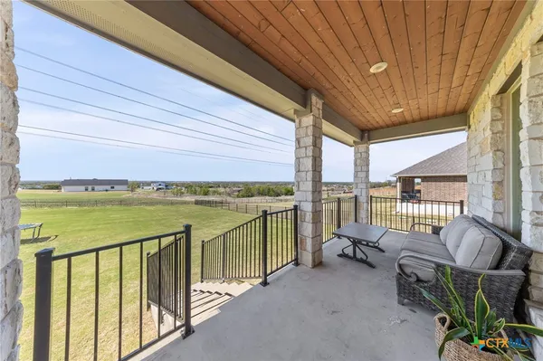 $600,000 | 1708 Meadow Crest, Salado, TX 76571