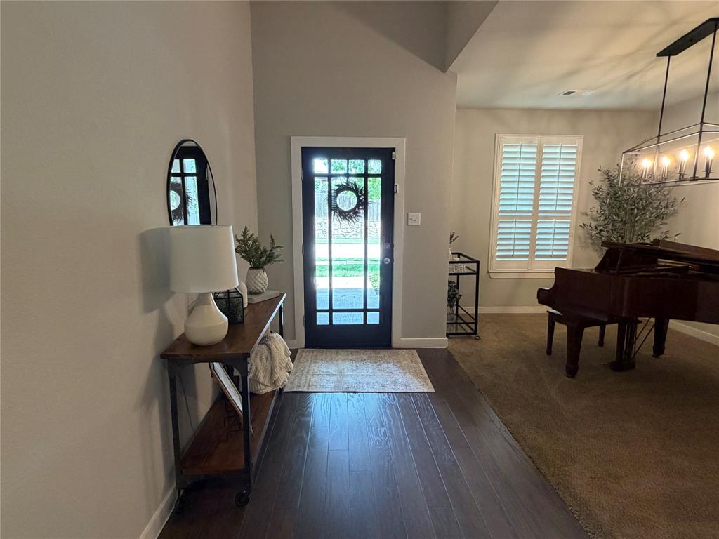 1636 Trail Side Road Wylie, TX 75098 - Photo 3 of 34