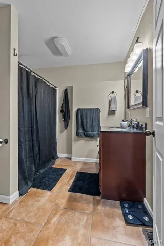 $264,900 | 301 Highway 51, Marble Hill, MO 63764