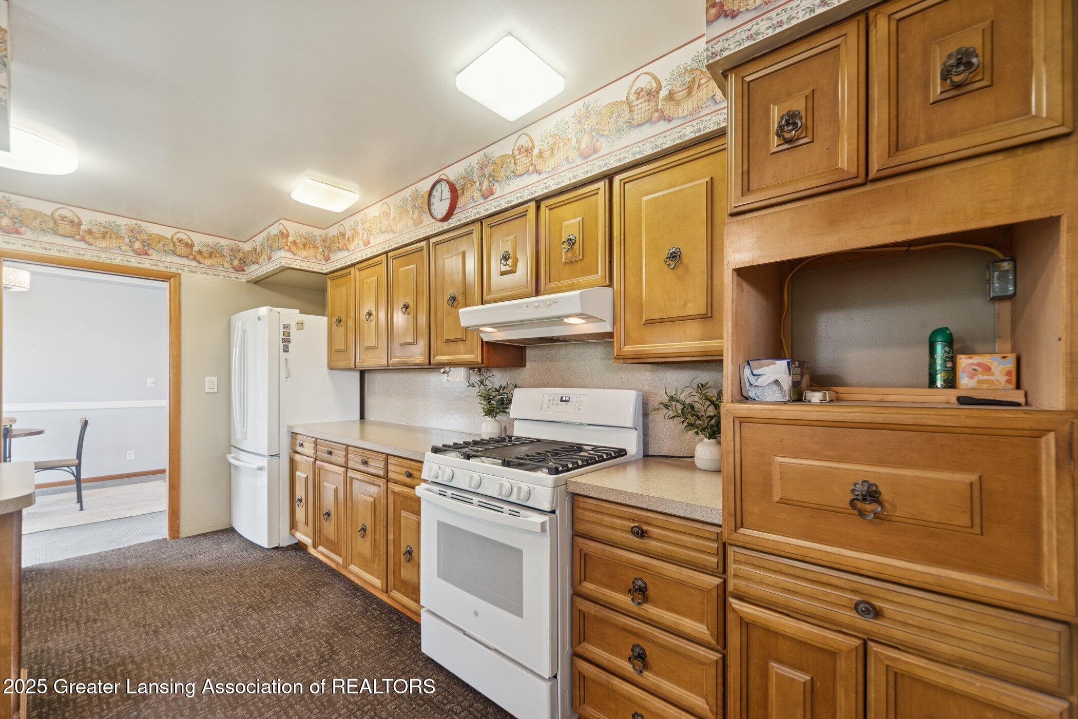 124 East Fulton Street Middleton, MI 48856 - Photo 14 of 23 124-Fulton-St-E-Middleton-MI-48856 15