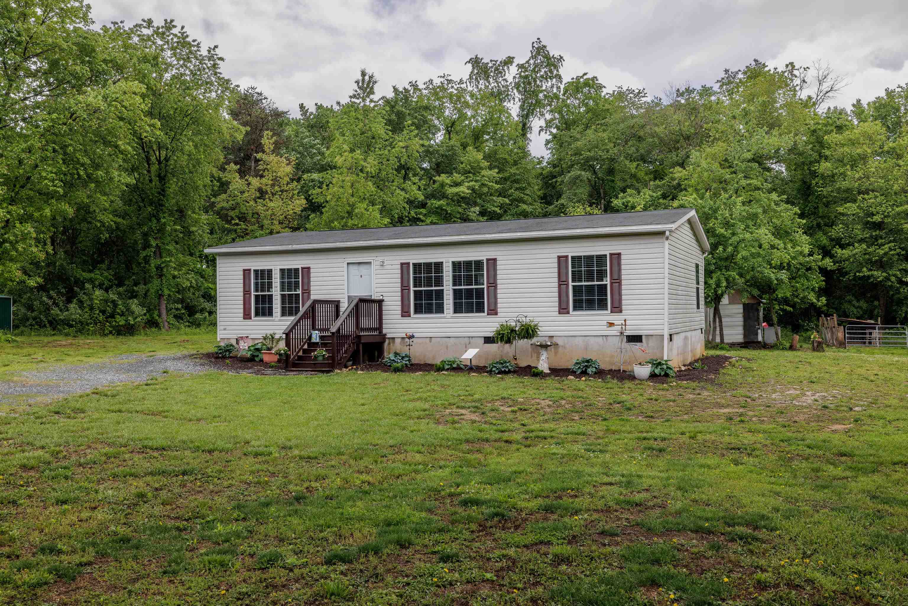 119 Trayfoot Road Grottoes, VA 24441 - Photo 1 of 41 Gallery Image 1