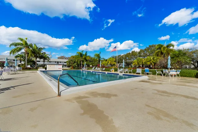 $230,000 | 7 Westwood Avenue, Unit 104C, Tequesta, FL 33469