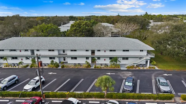 $230,000 | 7 Westwood Avenue, Unit 104C, Tequesta, FL 33469