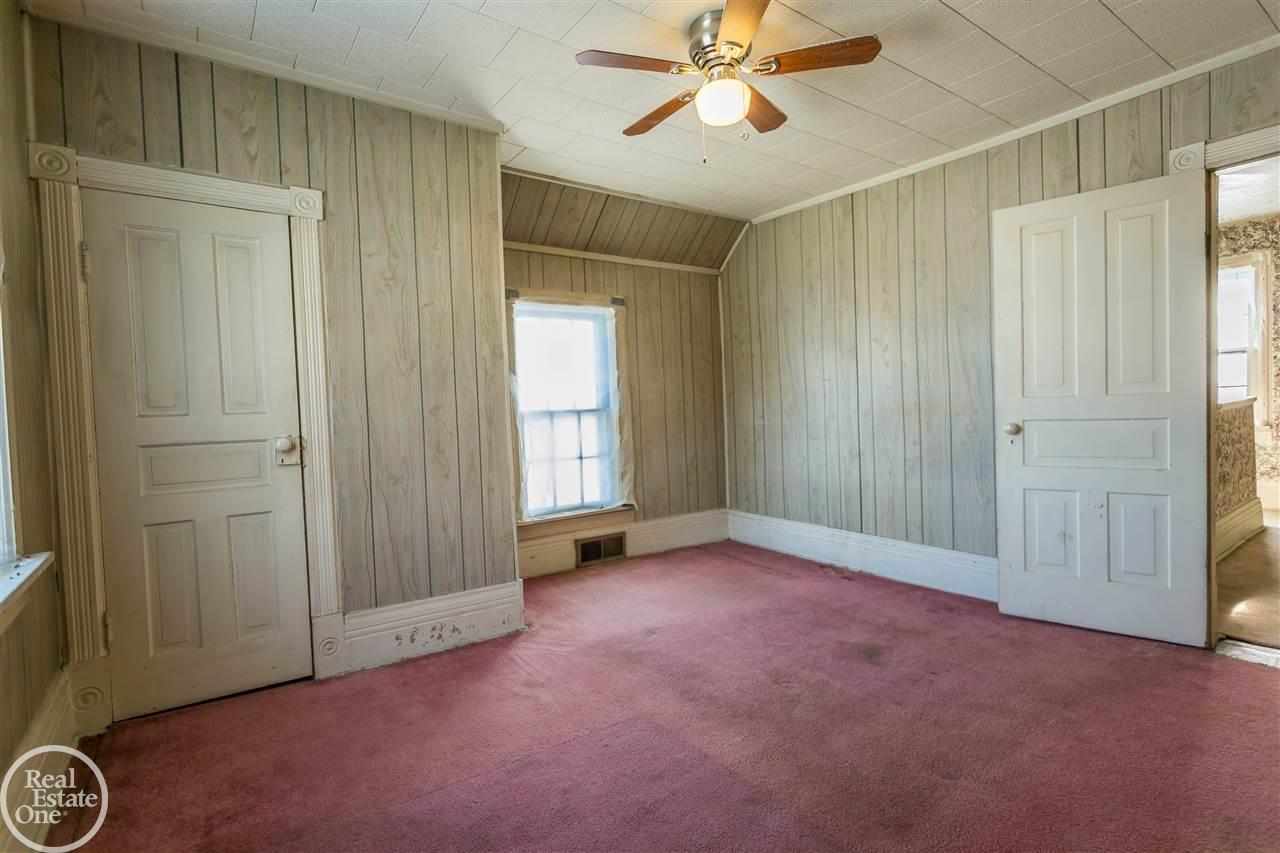 8545 Avoca Road Avoca, MI 48006 - Photo 31 of 70 50033785-30.JPG