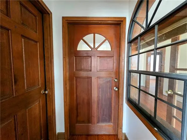 $1,350 | 2919 Carondelet Street, Unit C, New Orleans, LA 70115