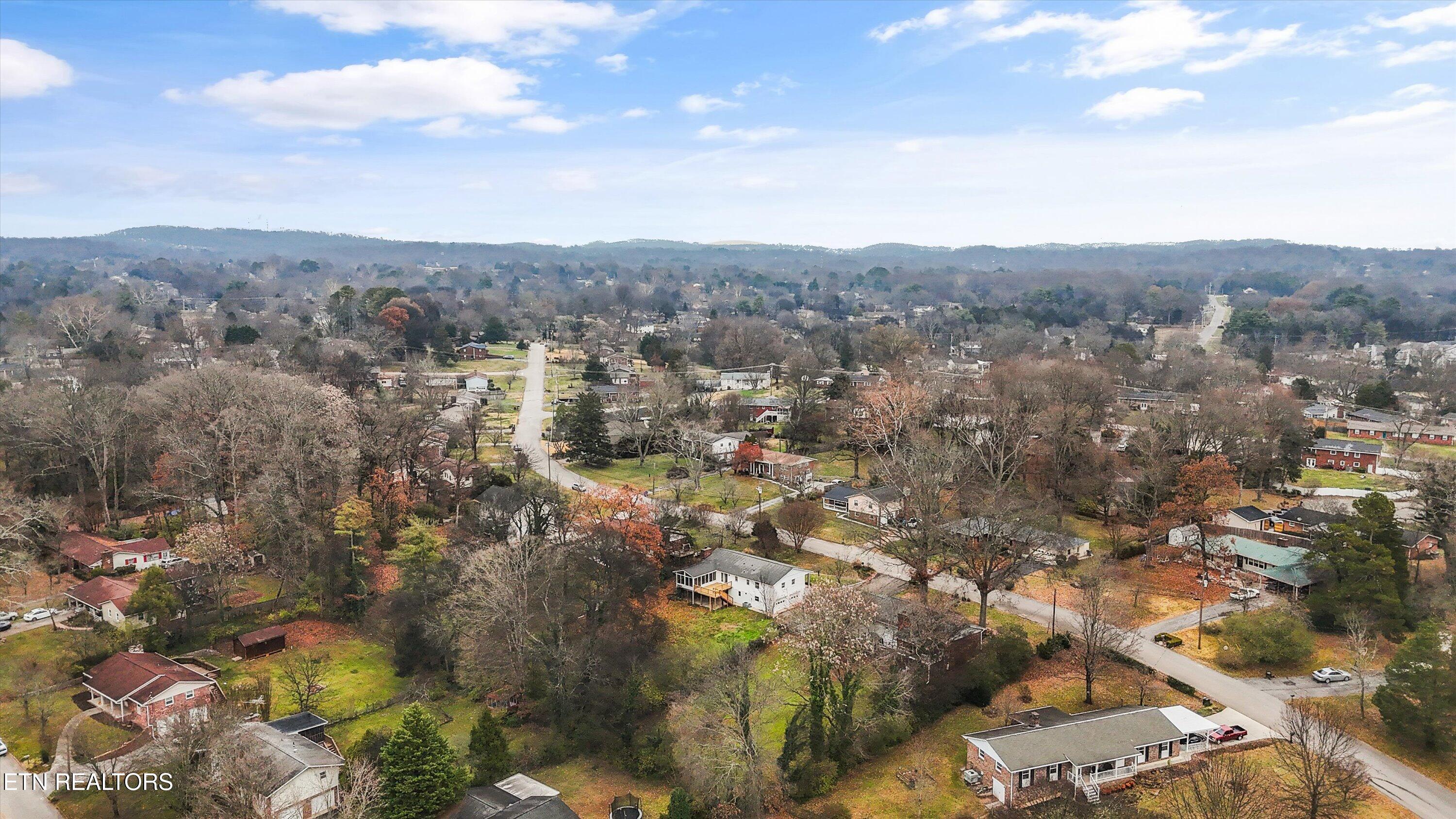 609 Coventry Road Knoxville, TN 37923 - Photo 39 of 40 42-609 Coventry Rd05