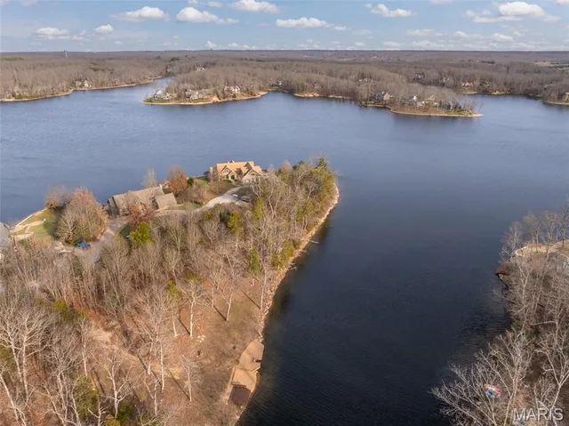 $1,199,900 | 2336 Alpine Overlook Drive, Innsbrook, MO 63390