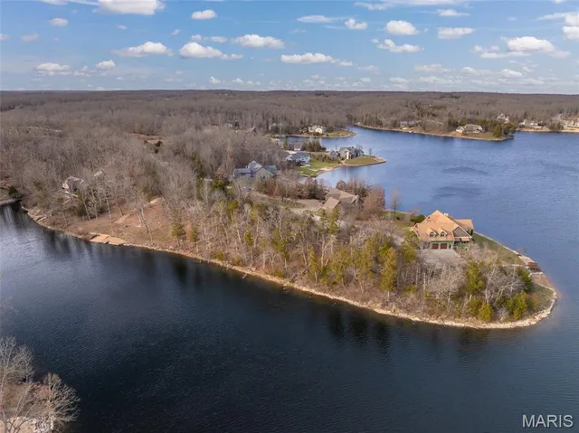 $1,199,900 | 2336 Alpine Overlook Drive, Innsbrook, MO 63390