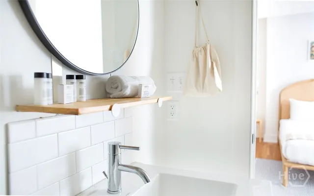 $435,000 | 1 East Gordon Street, Unit 6, Savannah, GA 31401