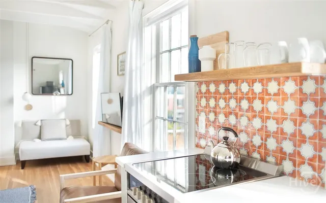 $435,000 | 1 East Gordon Street, Unit 6, Savannah, GA 31401