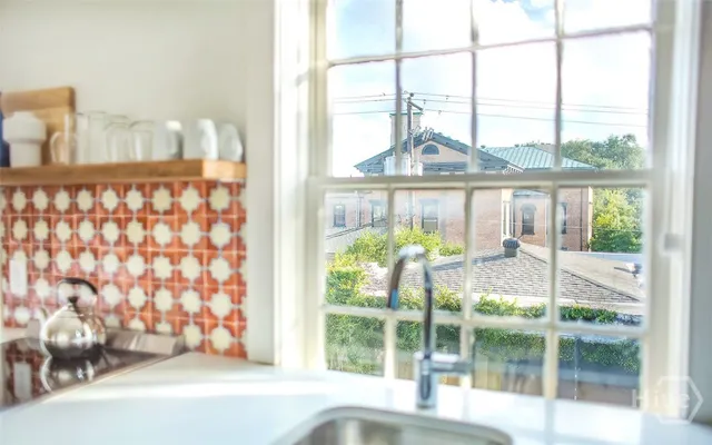 $435,000 | 1 East Gordon Street, Unit 6, Savannah, GA 31401