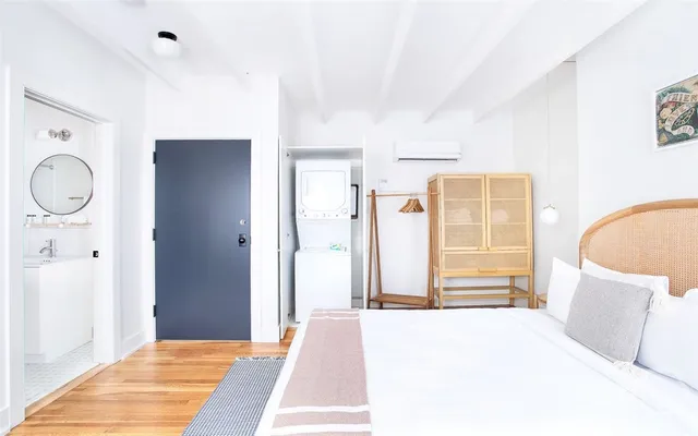 $435,000 | 1 East Gordon Street, Unit 6, Savannah, GA 31401