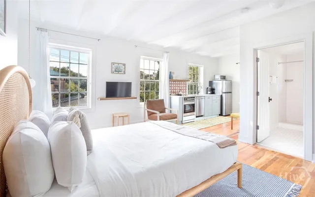 $435,000 | 1 East Gordon Street, Unit 6, Savannah, GA 31401