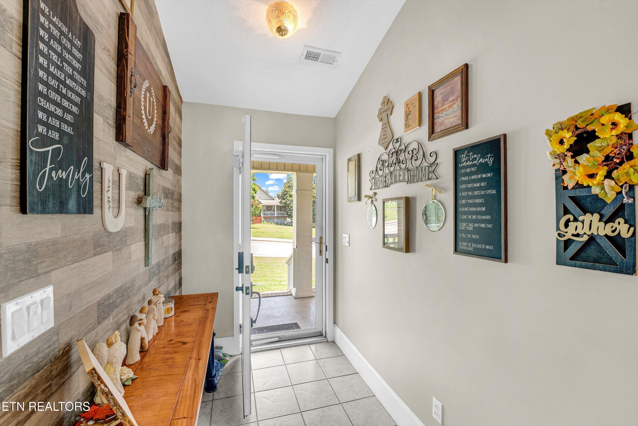 541 Sandy Springs Road Maryville, TN 37803 - Photo 12 of 59